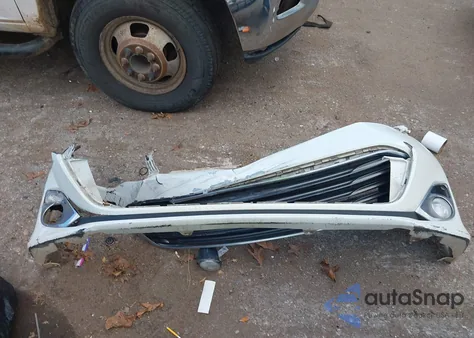 2013 Toyota Avalon Hybrid Limited z USA, uszkodzony, nr VIN 4T1BD1EB8DU013635